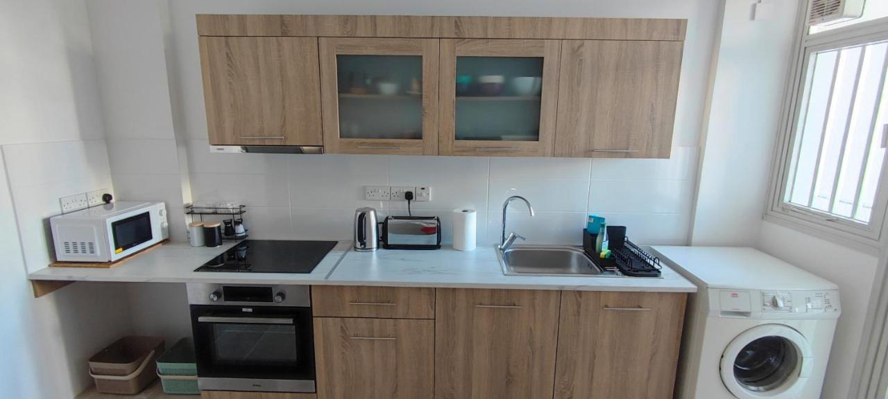 Mimosa Flat City Cente 2Bdr Nicosia Exterior photo